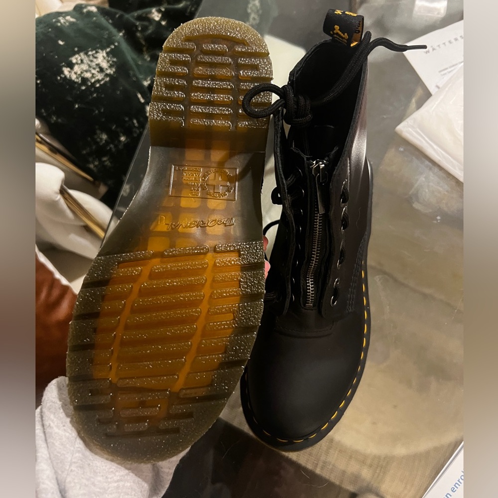 DOC MARTEN COMBAT BOOTS - Picture 2 of 5